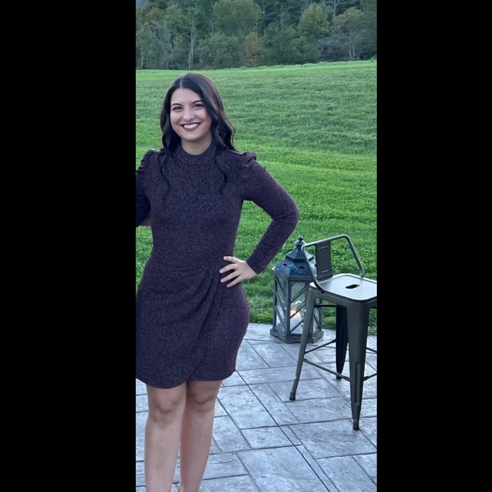 Meet your Posher, Andrea